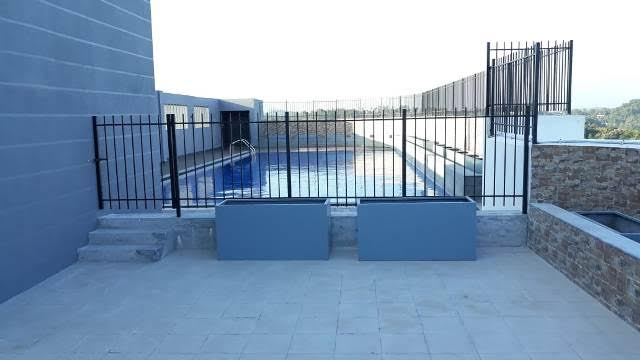 Skyline cambridge swimming pool