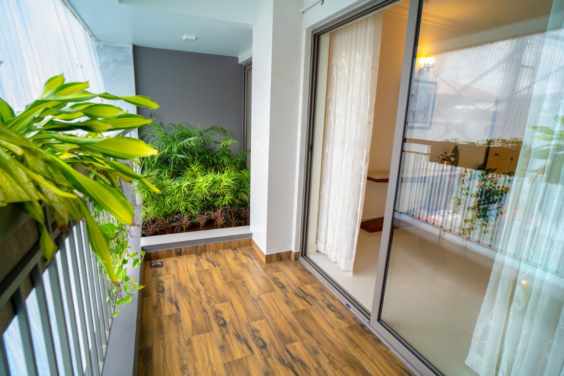 skyline-polaris-balcony-view
